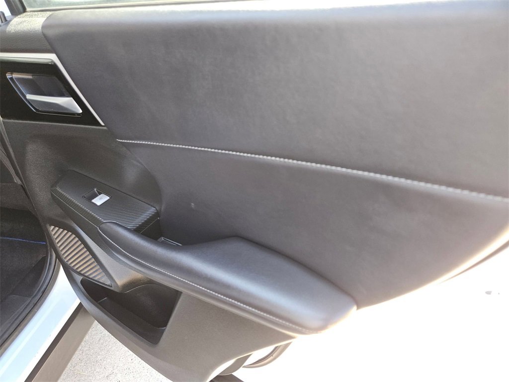 Used 2023 Mitsubishi Outlander SE image 30