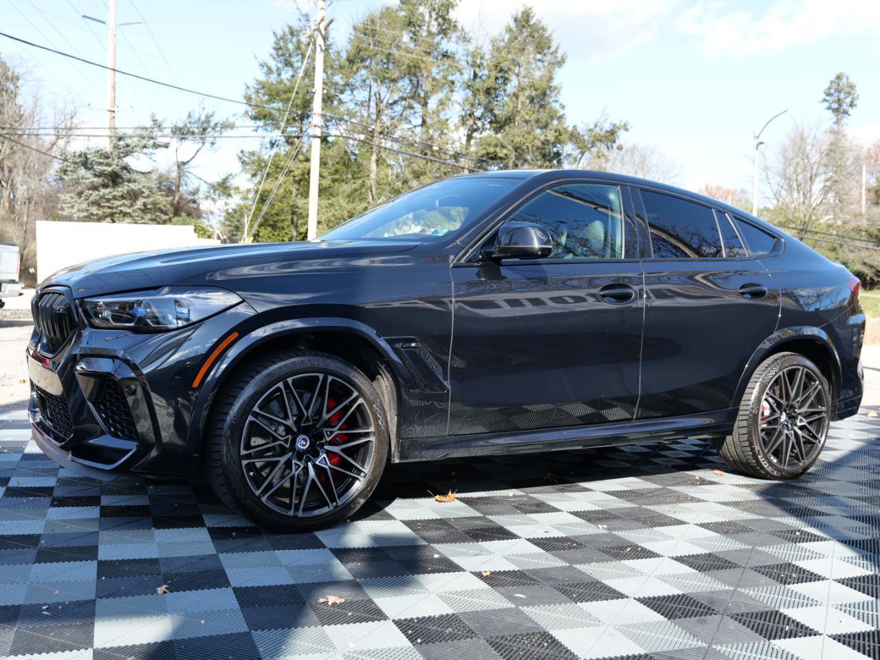 Used 2023 BMW X6 M Competition w/ Competition Package image 76