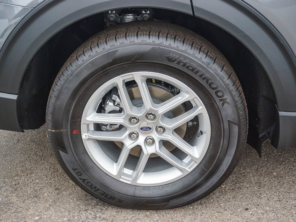 New 2026 Ford Explorer Active w/ Active Comfort Package RWD image 8