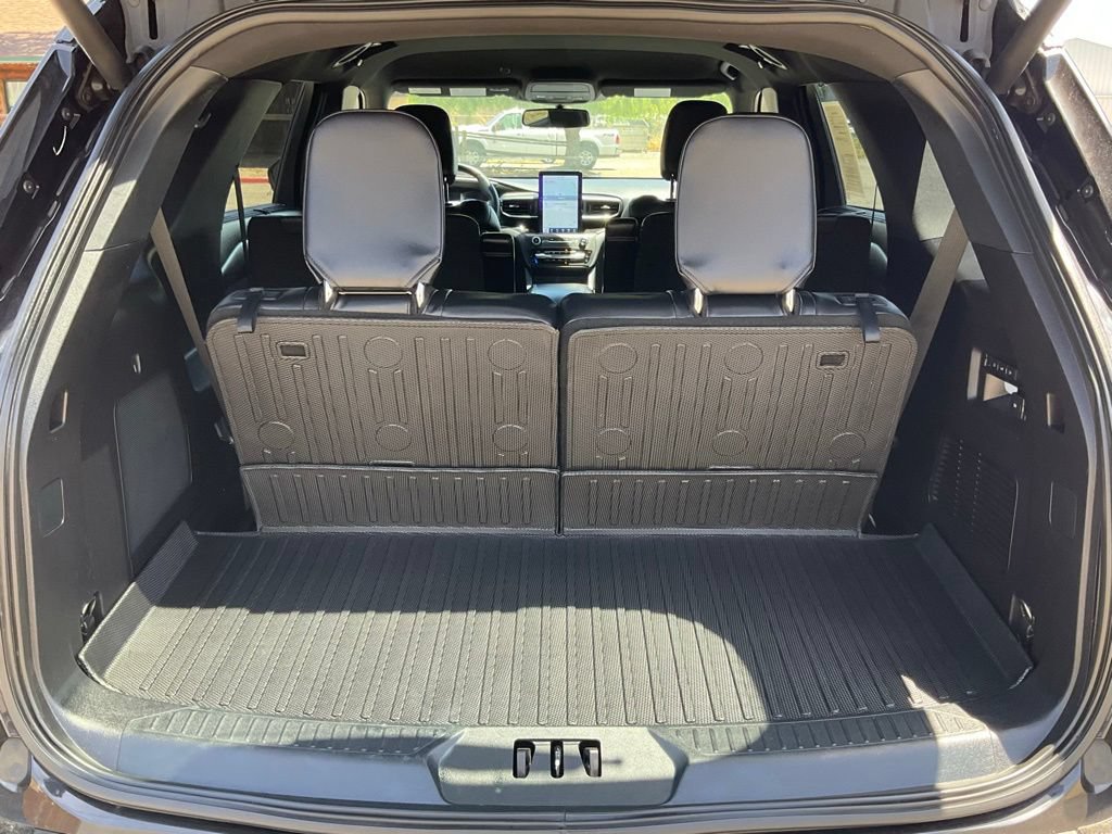 Used 2020 Ford Explorer ST w/ ST Street Pack AWD/4WD image 15