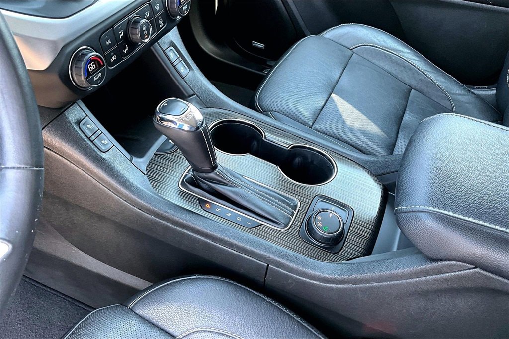 Used 2017 GMC Acadia SLT image 15