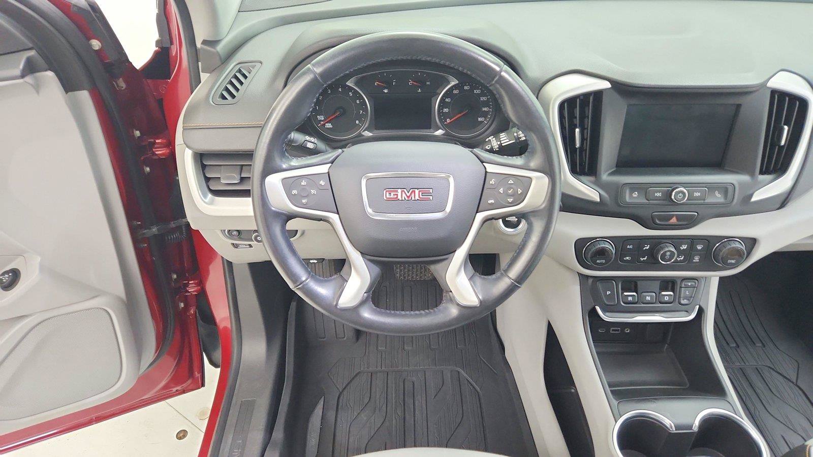 Used 2020 GMC Terrain SLE w/ Driver Convenience Package FWD image 18