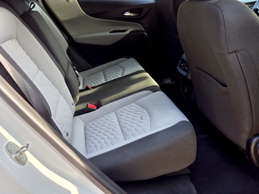 Used 2019 Chevrolet Equinox LT FWD image 17