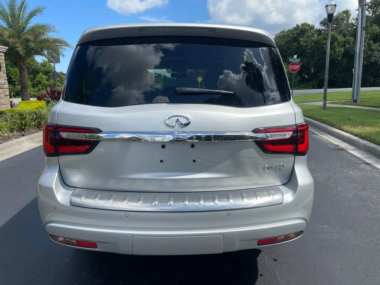 Used 2019 INFINITI QX80 Luxe image 6