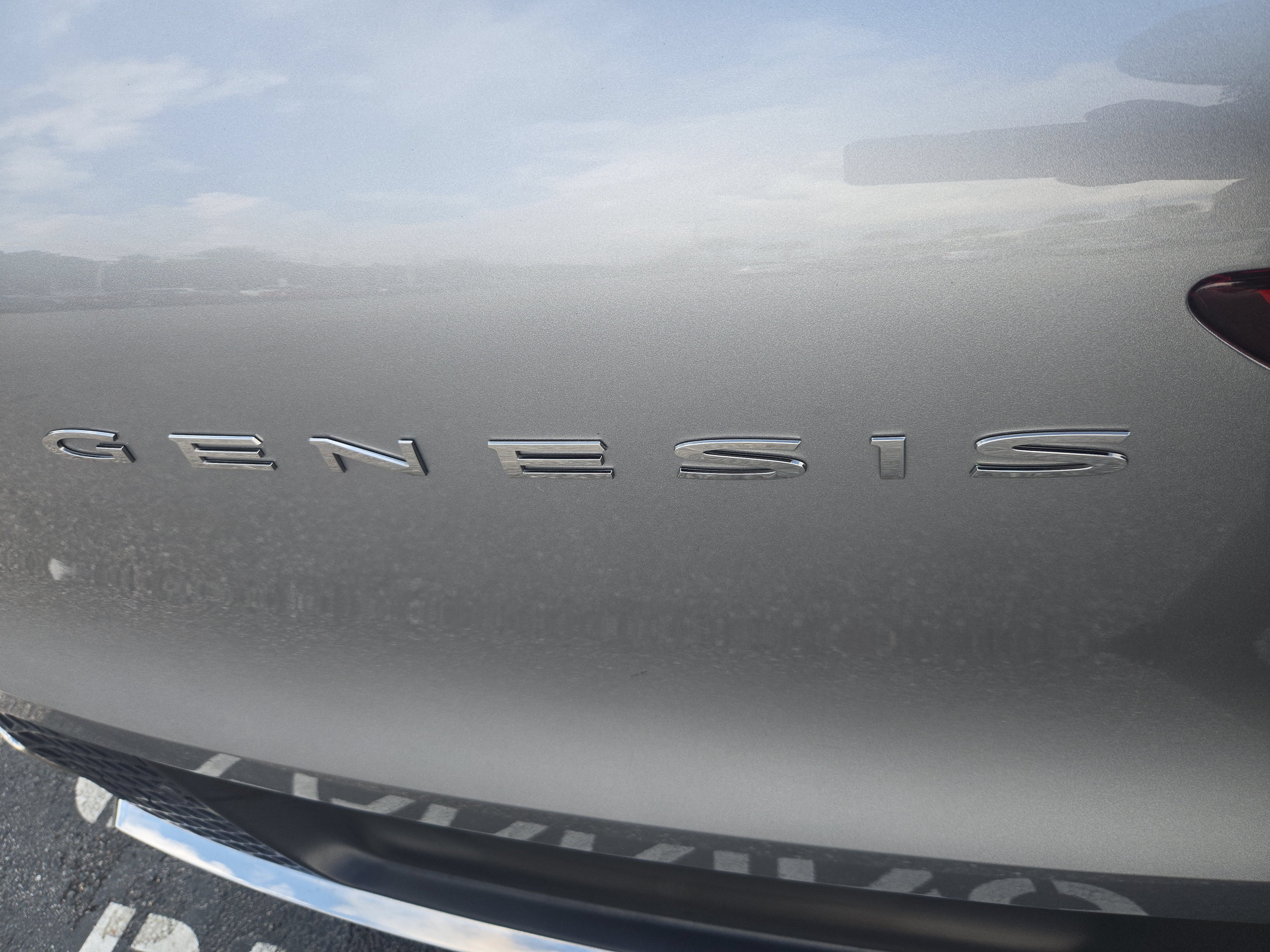 Used 2025 Genesis GV70 2.5T AWD/4WD image 12