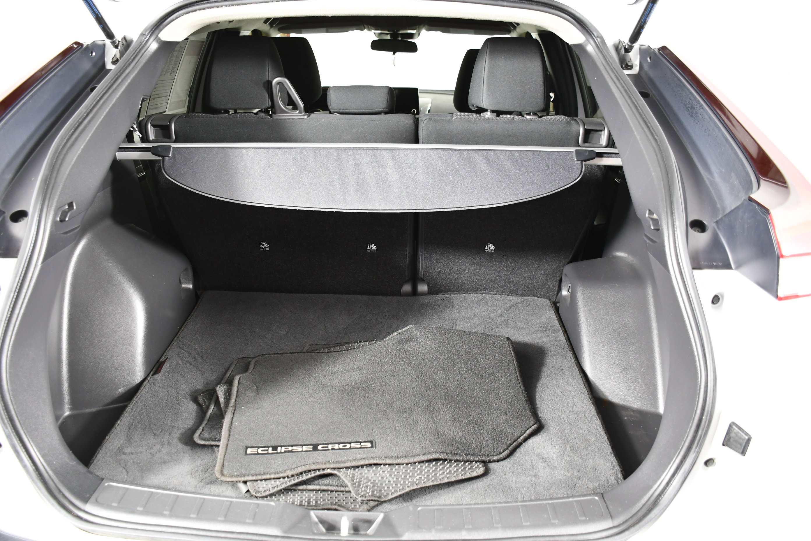 Used 2022 Mitsubishi Eclipse Cross LE image 47