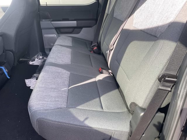 New 2026 Ford F250 XLT w/ XLT Premium Package AWD/4WD image 7