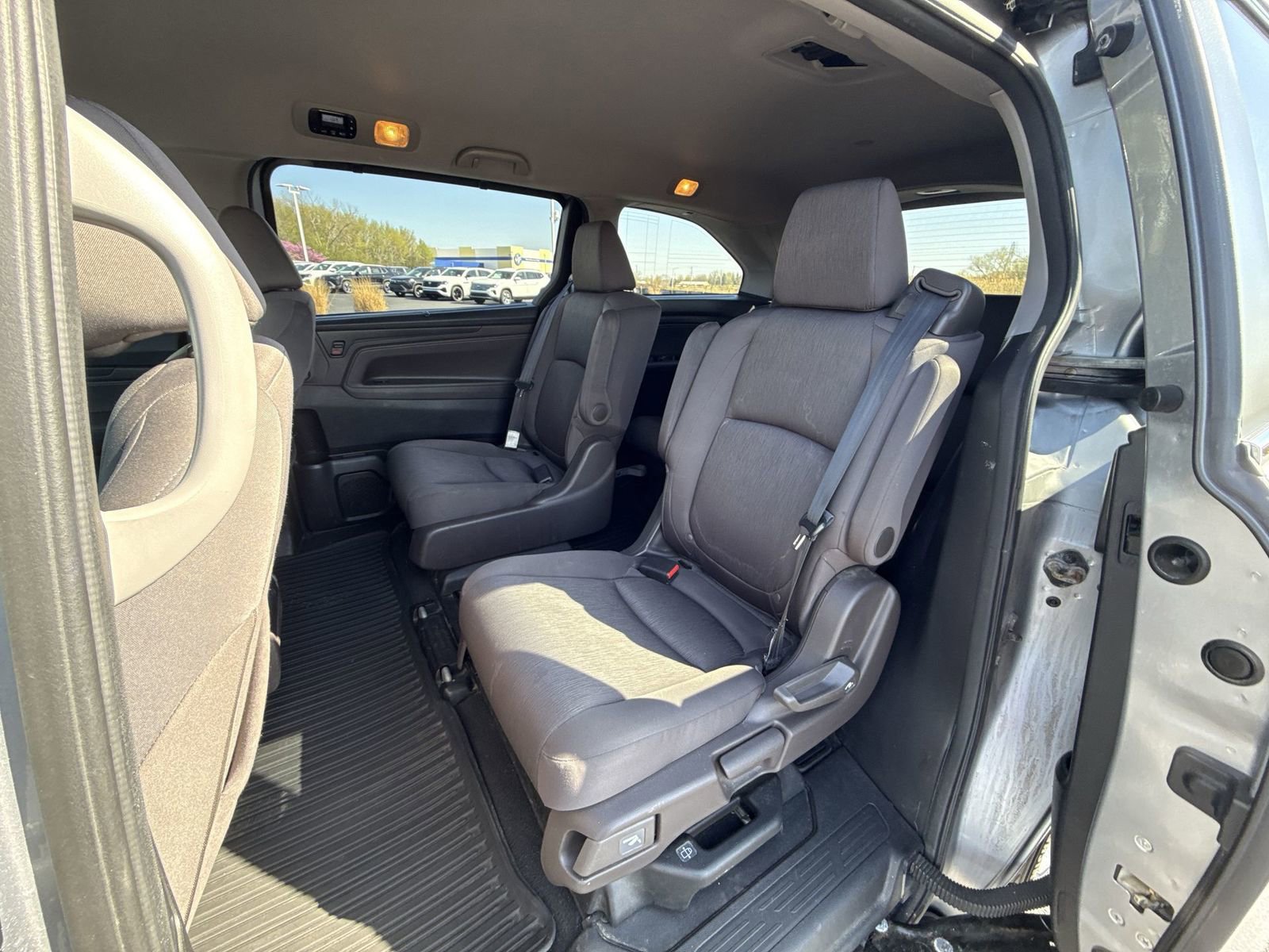Used 2018 Honda Odyssey EX image 21