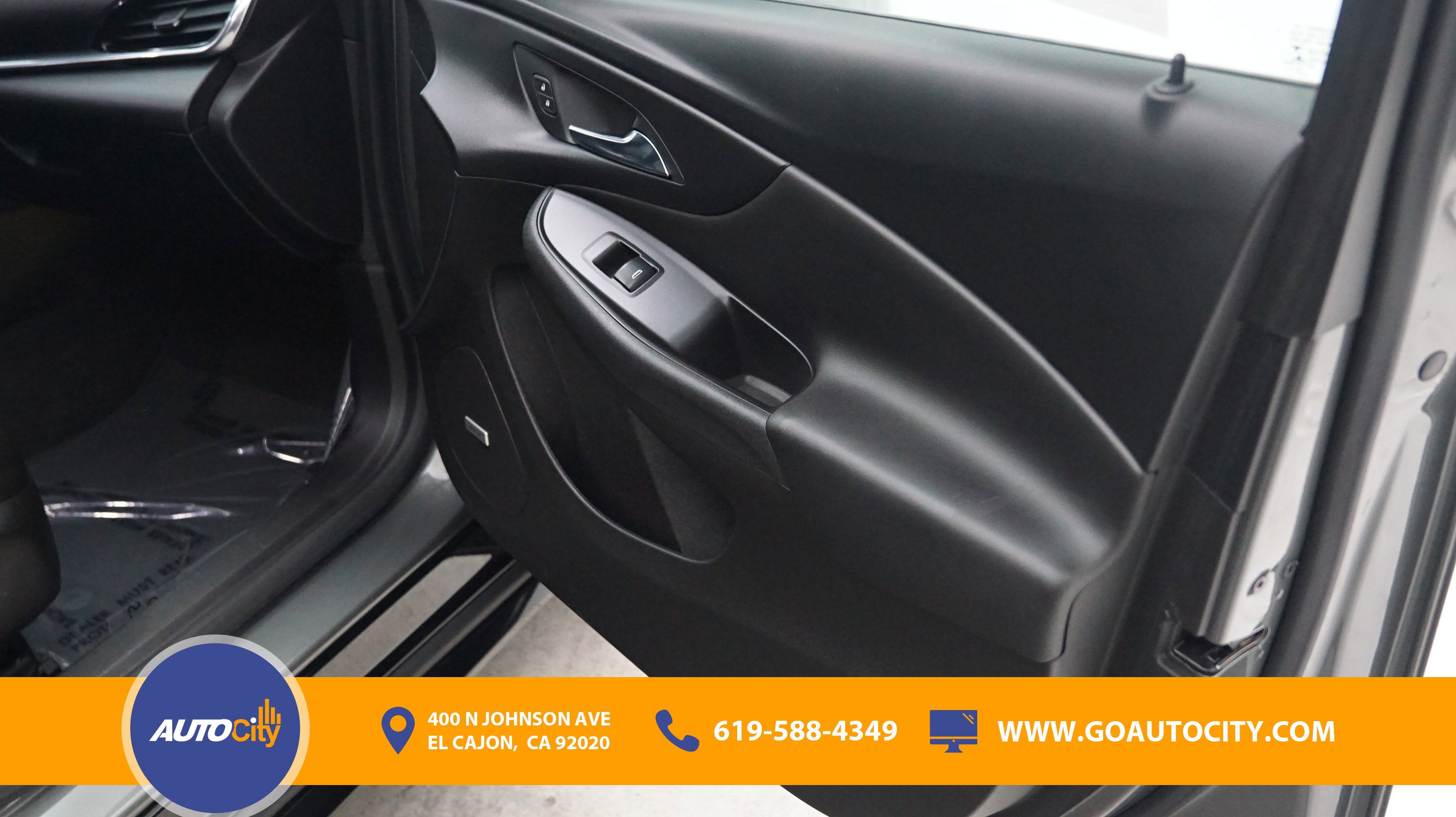 Used 2017 Chevrolet Volt Premier w/ Driver Confidence II Package image 16