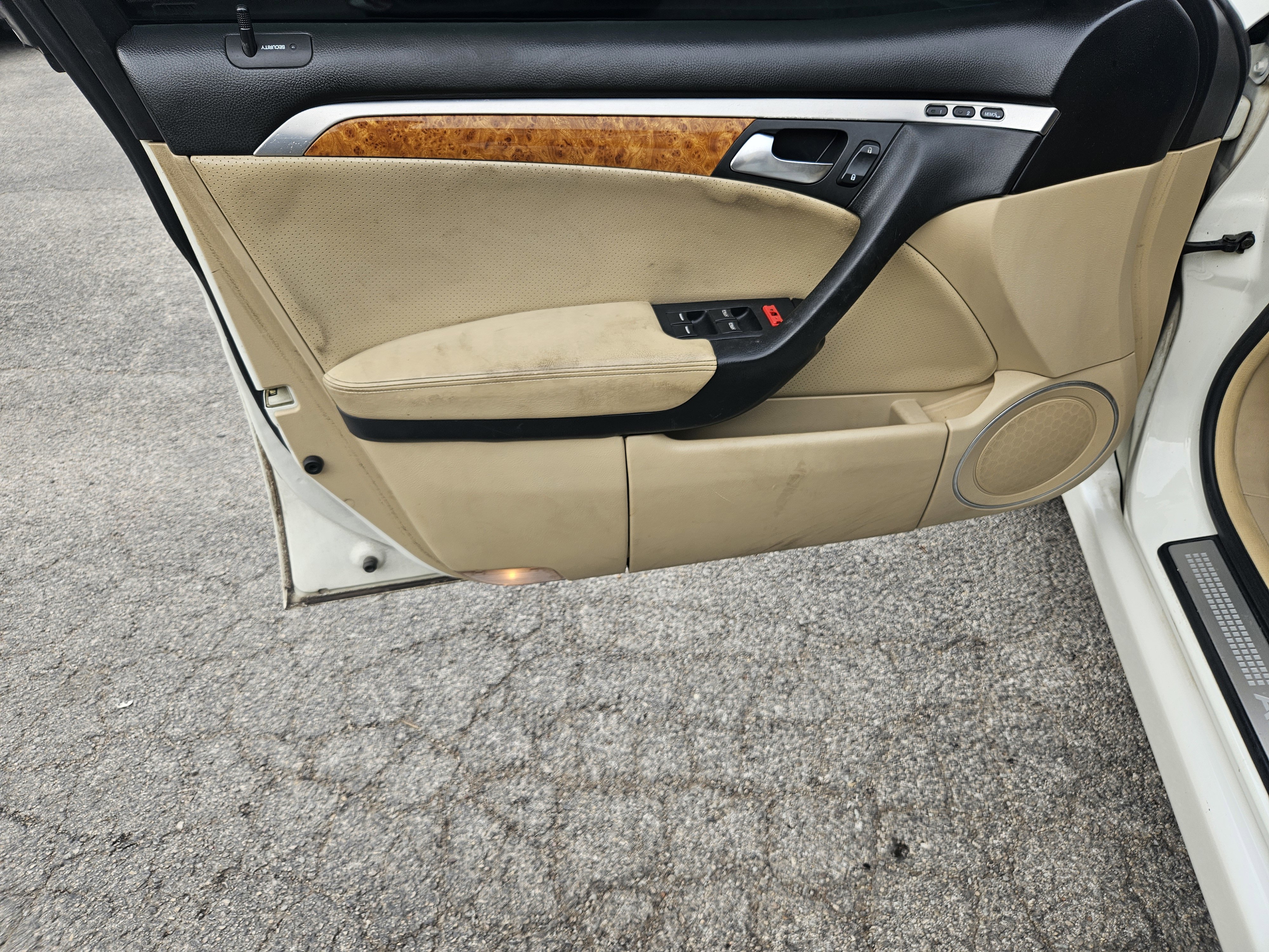Used 2004 Acura TL FWD image 12
