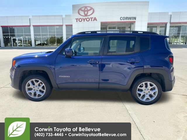 Used 2016 Jeep Renegade Latitude w/ Cold Weather Group AWD/4WD image 2