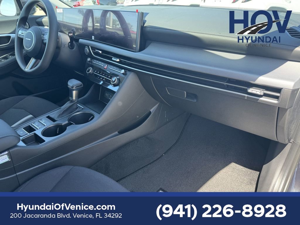 Certified 2025 Hyundai Sonata SE image 11