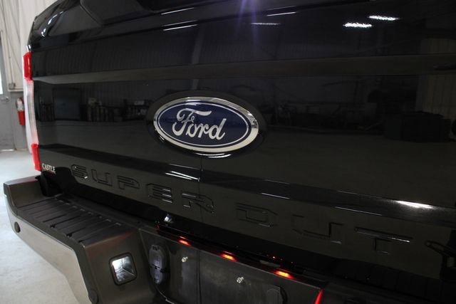 Used 2019 Ford F350 Lariat w/ Lariat Ultimate Package AWD/4WD image 32