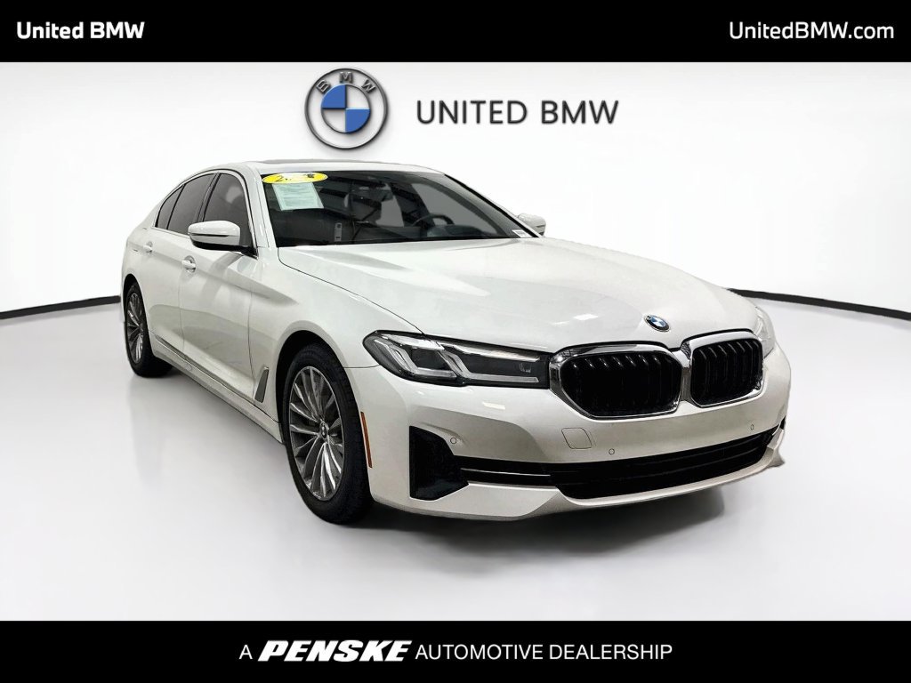 Certified 2023 BMW 530i xDrive w/ Premium Package AWD/4WD image 3