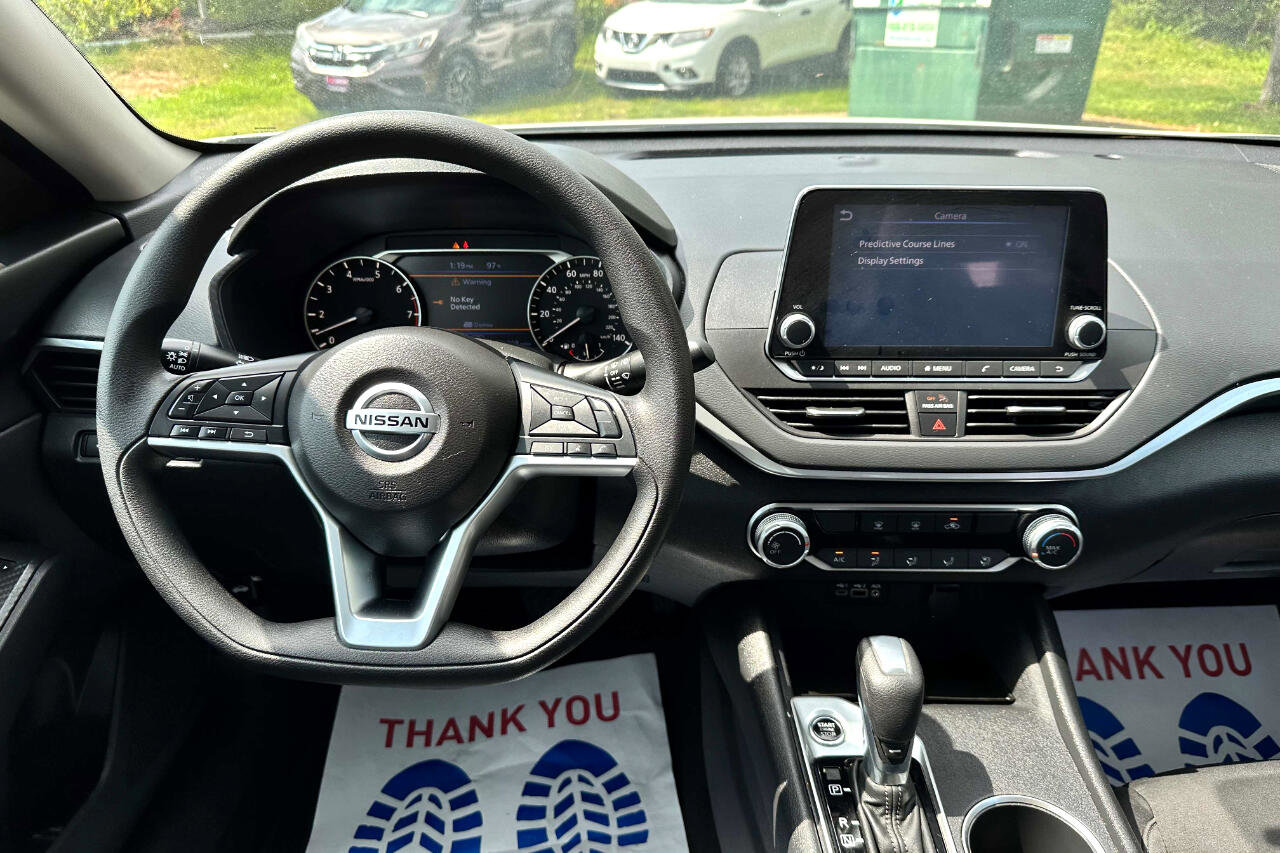 Used 2022 Nissan Altima 2.5 SV image 13