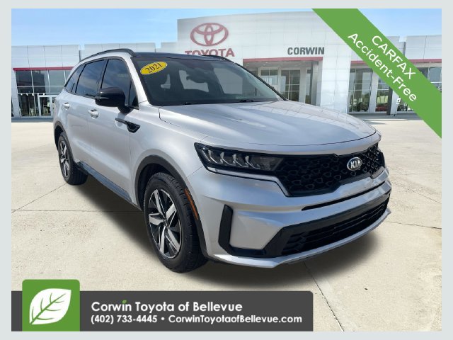 Used 2021 Kia Sorento S w/ Panoramic Sunroof Package