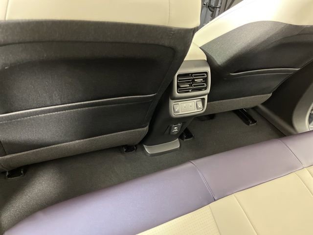 New 2026 Nissan Leaf Platinum+ w/ Cargo Package (Platinum+) image 45