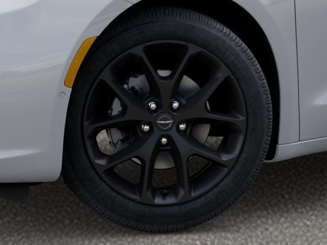 New 2026 Chrysler Pacifica Select image 8