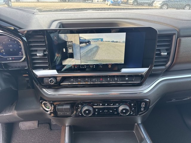 Used 2024 Chevrolet Silverado 1500 High Country w/ Z71 Off-Road Package image 16