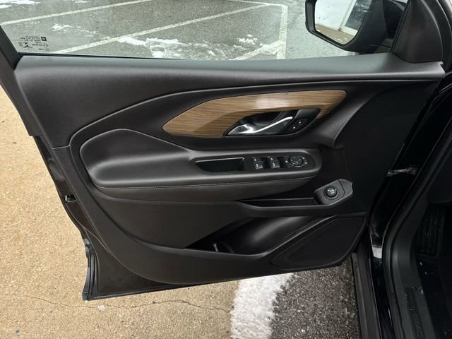 Used 2021 GMC Terrain SLE w/ Driver Convenience Package image 22