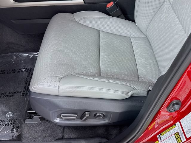 Certified 2025 Toyota Tundra Limited AWD/4WD image 21