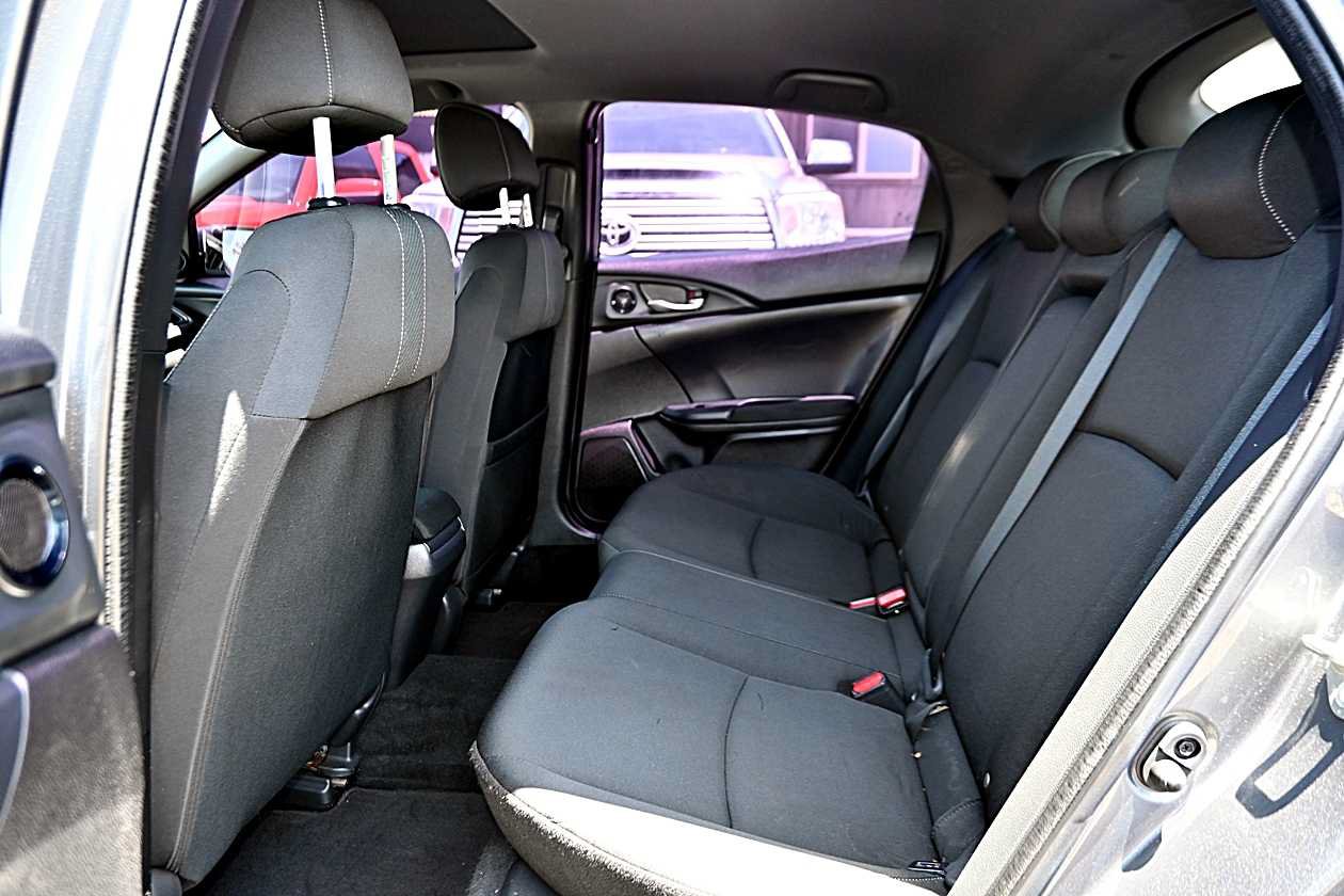 Used 2018 Honda Civic EX image 11