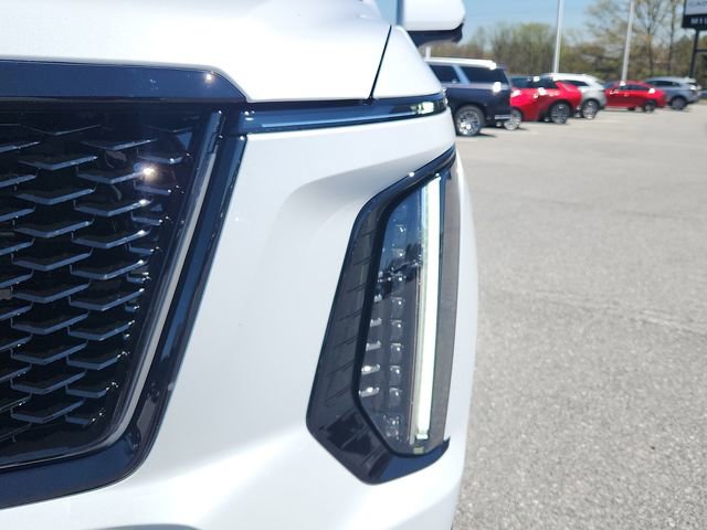 Used 2026 Cadillac Escalade V w/ LPO, Floor Liner Package AWD/4WD image 9