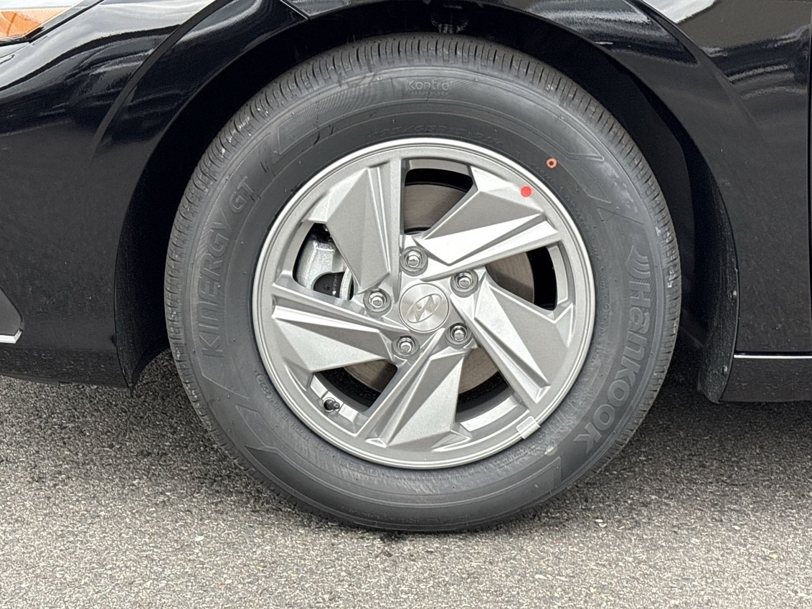 New 2026 Hyundai Elantra SE FWD image 12