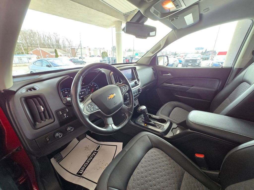 Used 2021 Chevrolet Colorado Z71 image 9