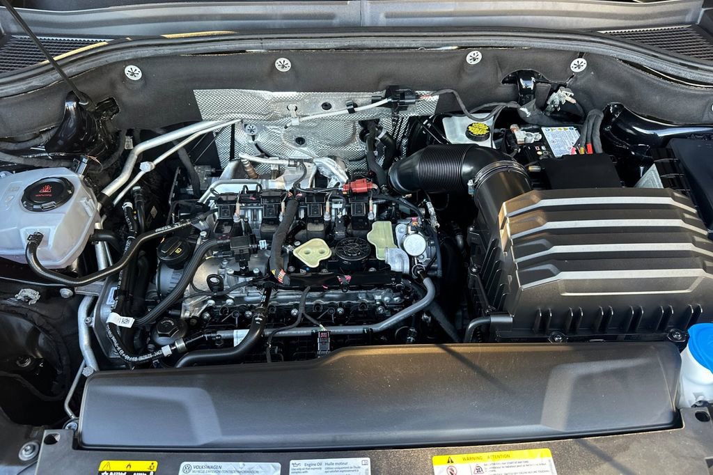 Used 2024 Volkswagen Atlas Cross Sport SE image 20