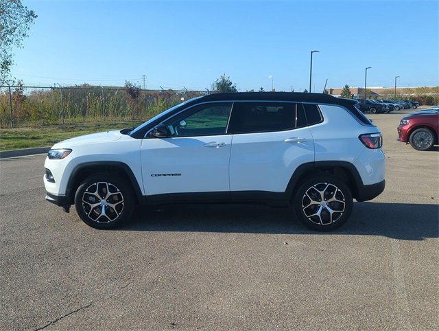 Certified 2024 Jeep Compass Limited image 6