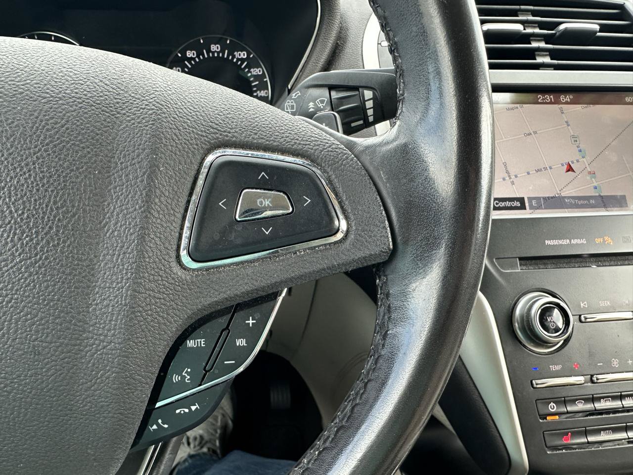 Used 2019 Lincoln MKC Select w/ Select Plus Package FWD image 13
