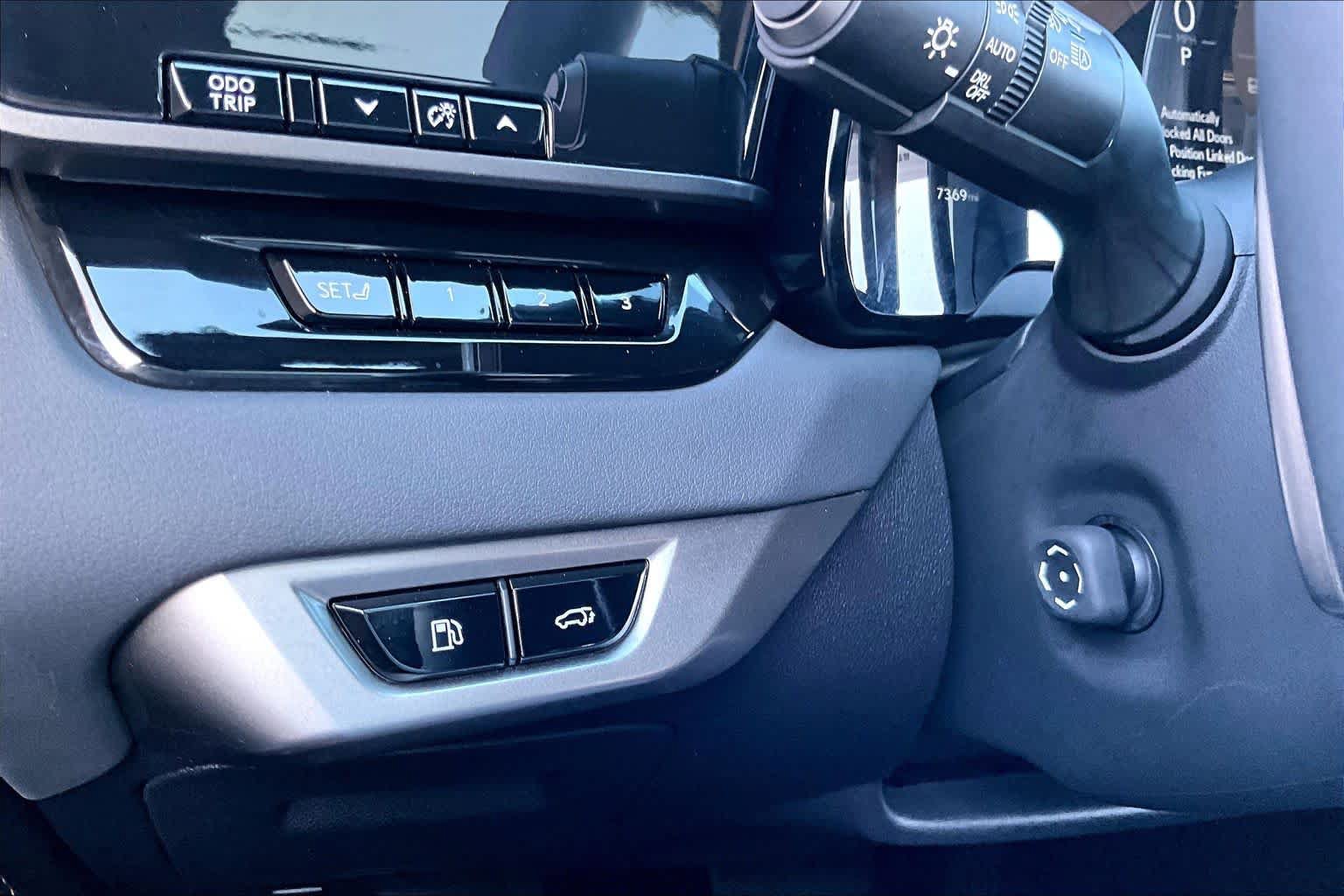 Certified 2026 Lexus RX 350 Premium w/ Convenience Package FWD image 34