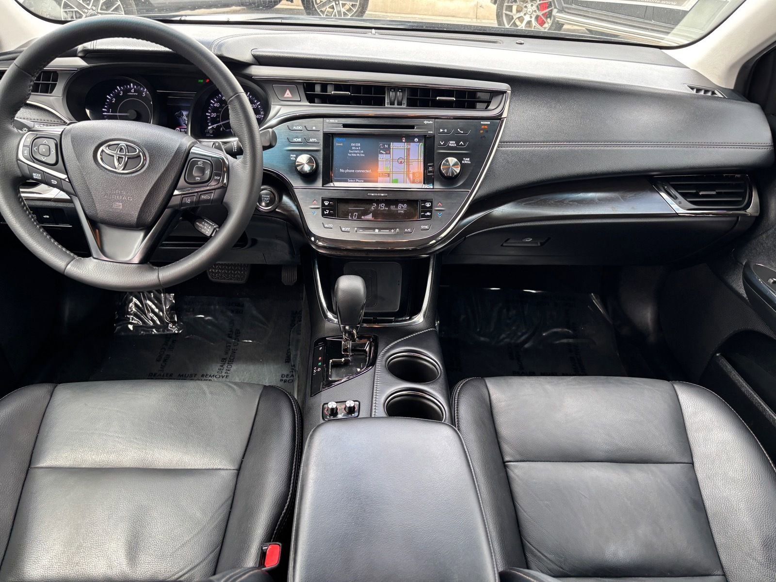 Used 2018 Toyota Avalon XLE Premium w/ Carpet Mat Package image 19