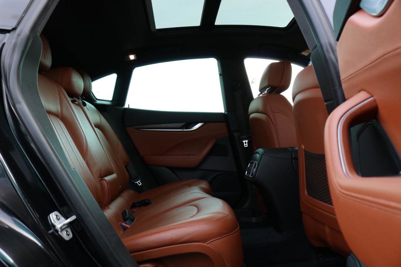 Used 2020 Maserati Levante image 59