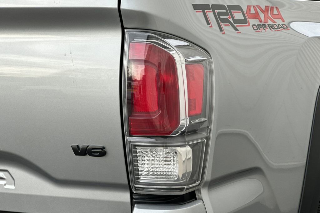 Used 2023 Toyota Tacoma TRD Off-Road w/ Technology Package image 28