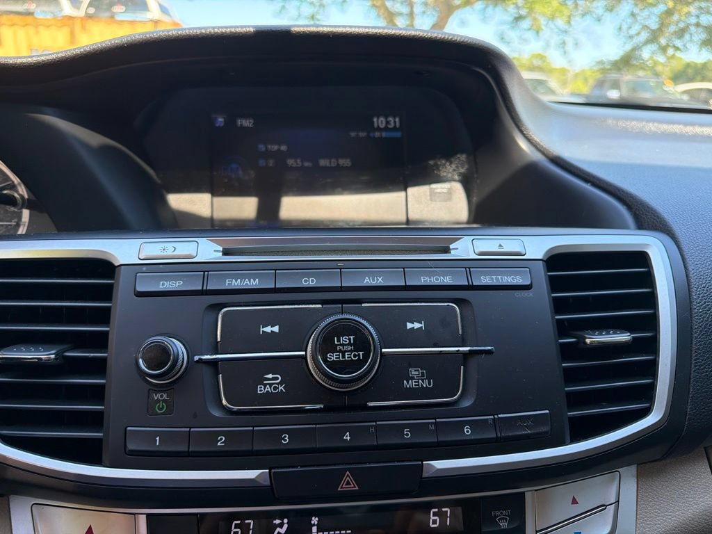 Used 2013 Honda Accord LX image 12