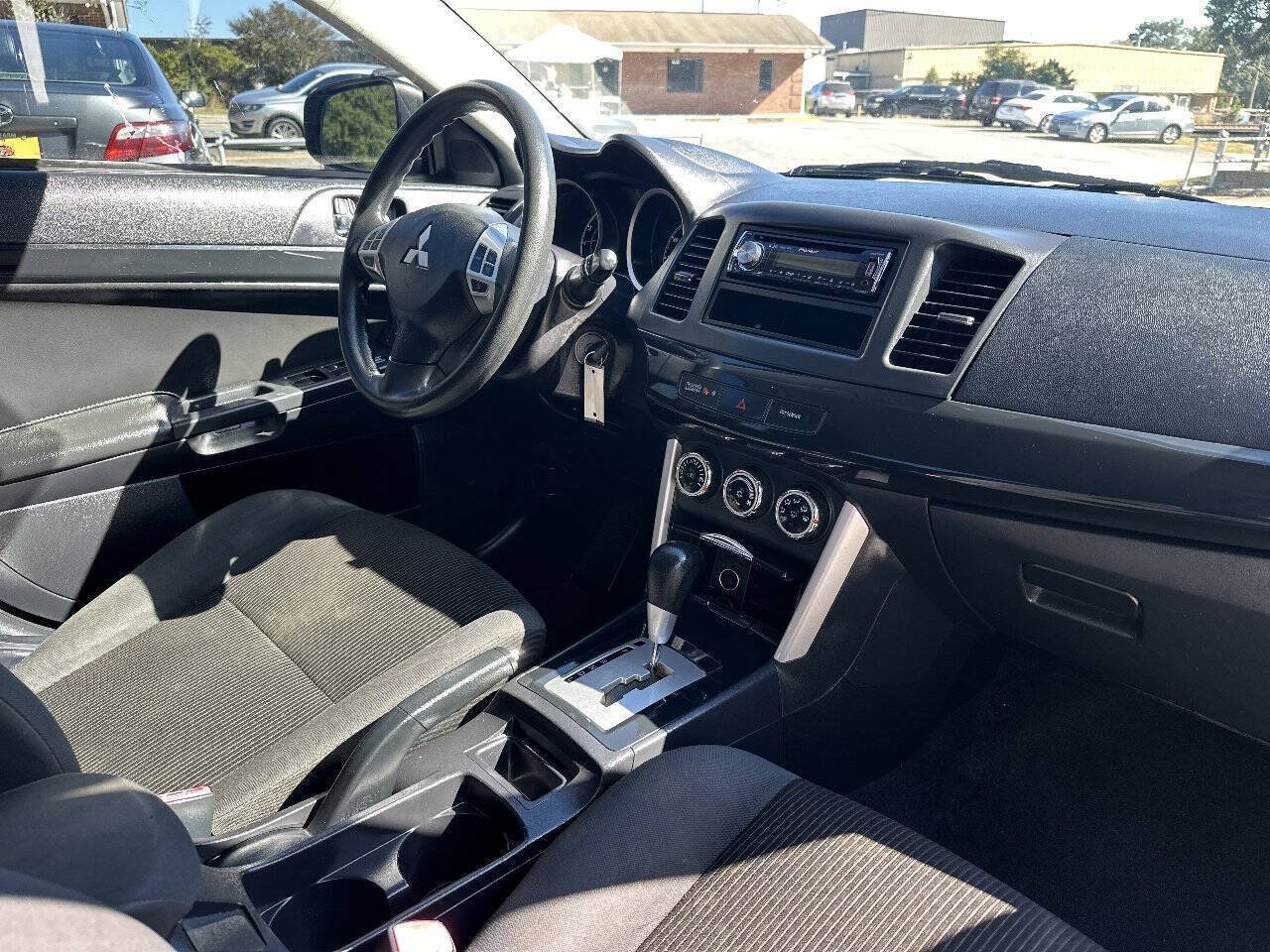 Used 2016 Mitsubishi Lancer ES FWD image 18