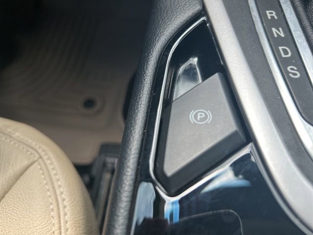 Used 2018 Ford Edge SEL FWD image 30