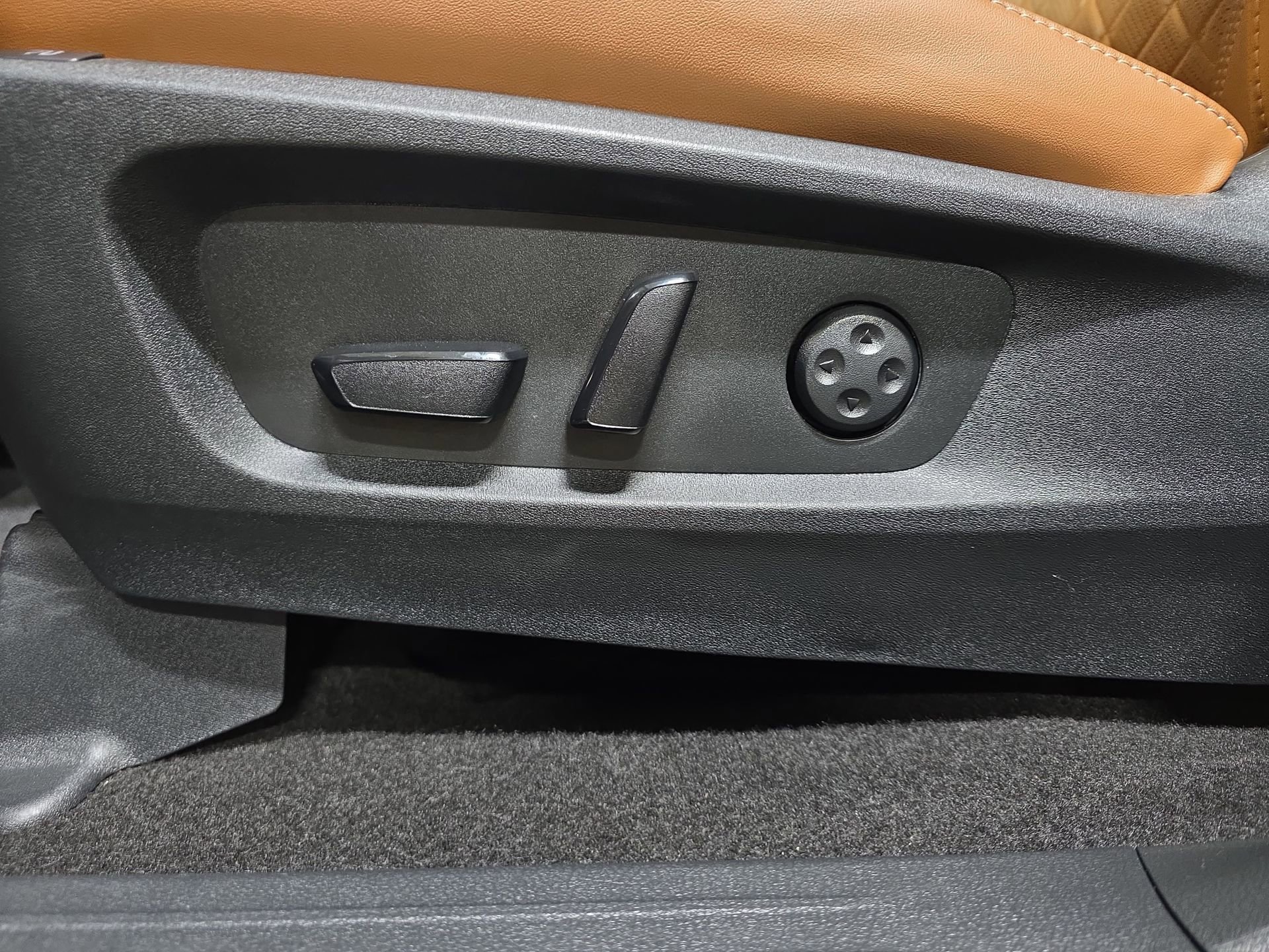 Certified 2024 INFINITI QX60 Autograph w/ Cargo Package image 25