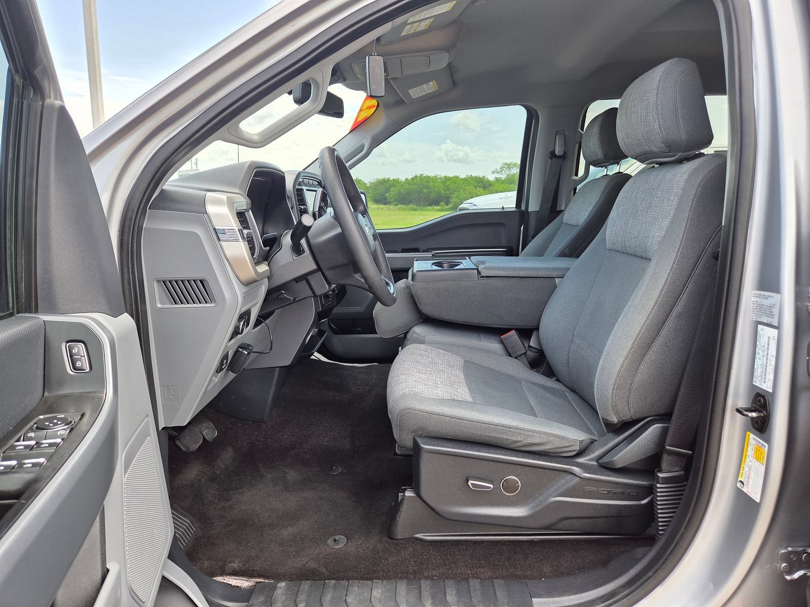 Used 2021 Ford F150 XLT w/ Trailer Tow Package AWD/4WD image 15