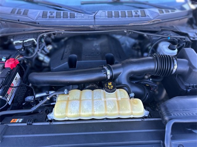 Certified 2019 Ford F150 Lariat image 28