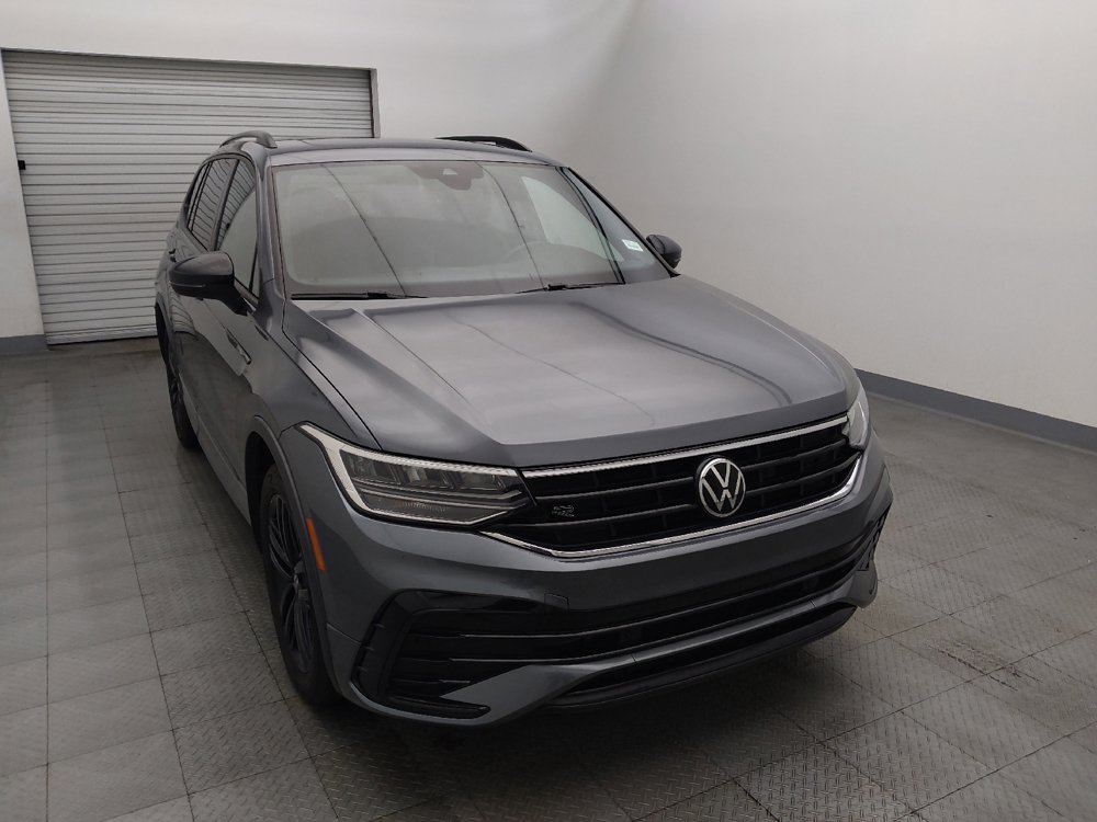 Used 2022 Volkswagen Tiguan SE R-Line image 14