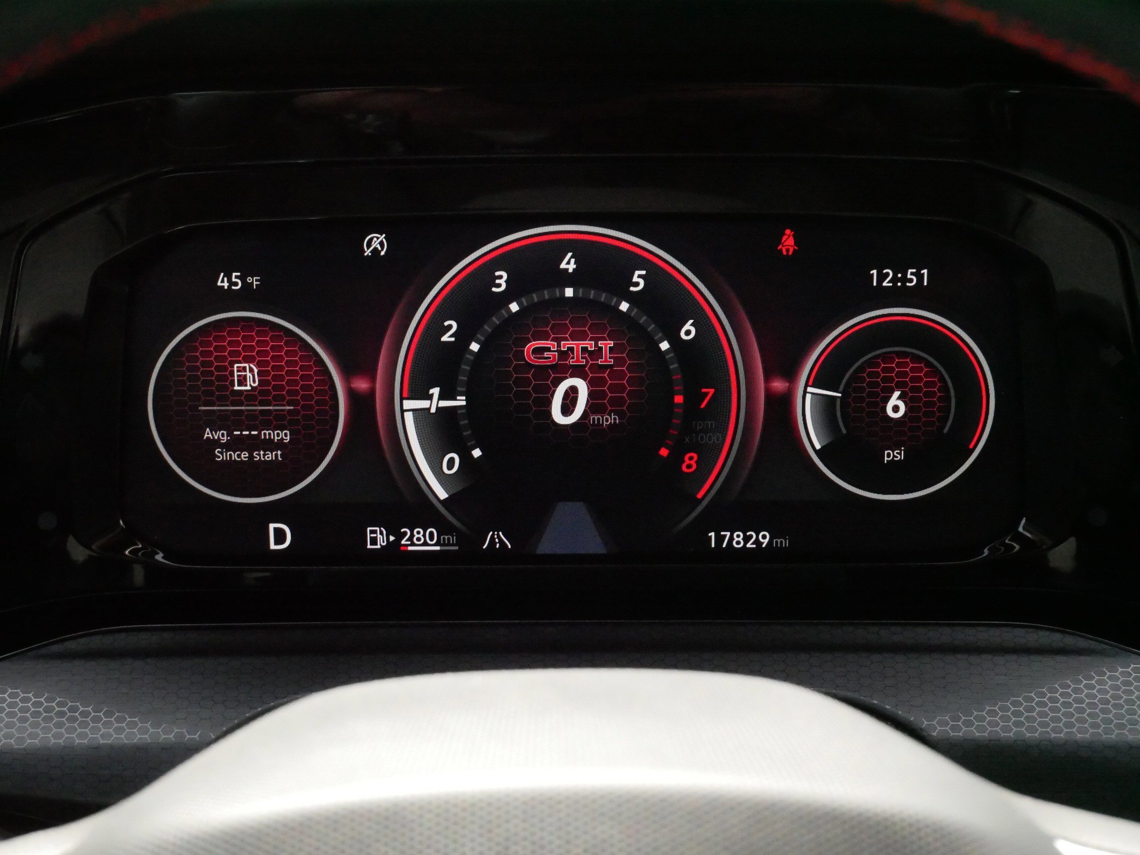 Certified 2024 Volkswagen GTI SE FWD image 21