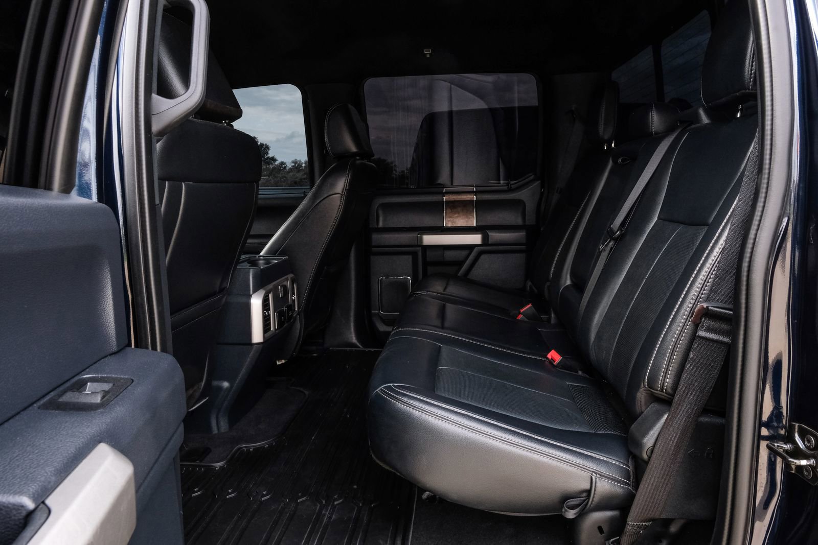 Used 2022 Ford F250 Lariat w/ Lariat Ultimate Package image 45