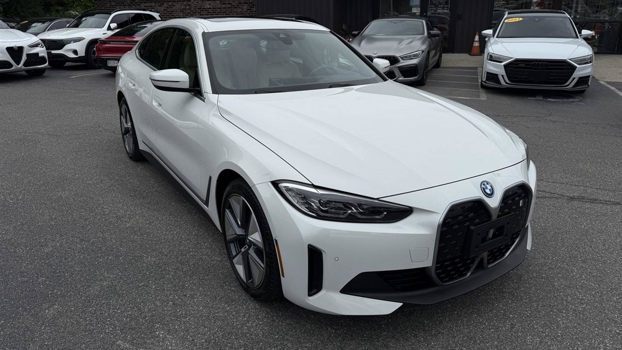 Used 2023 BMW i4 eDrive35 w/ Premium Package RWD image 22