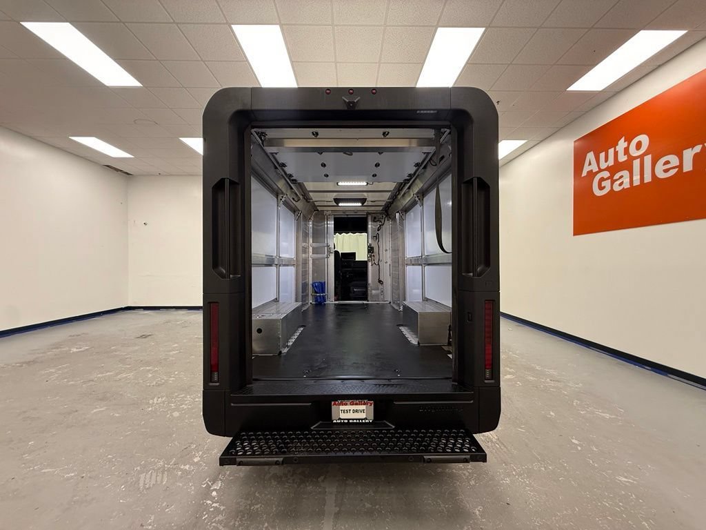 Used 2024 Chevrolet Brightdrop 600 w/ Commercial Equipment Package AWD/4WD image 20