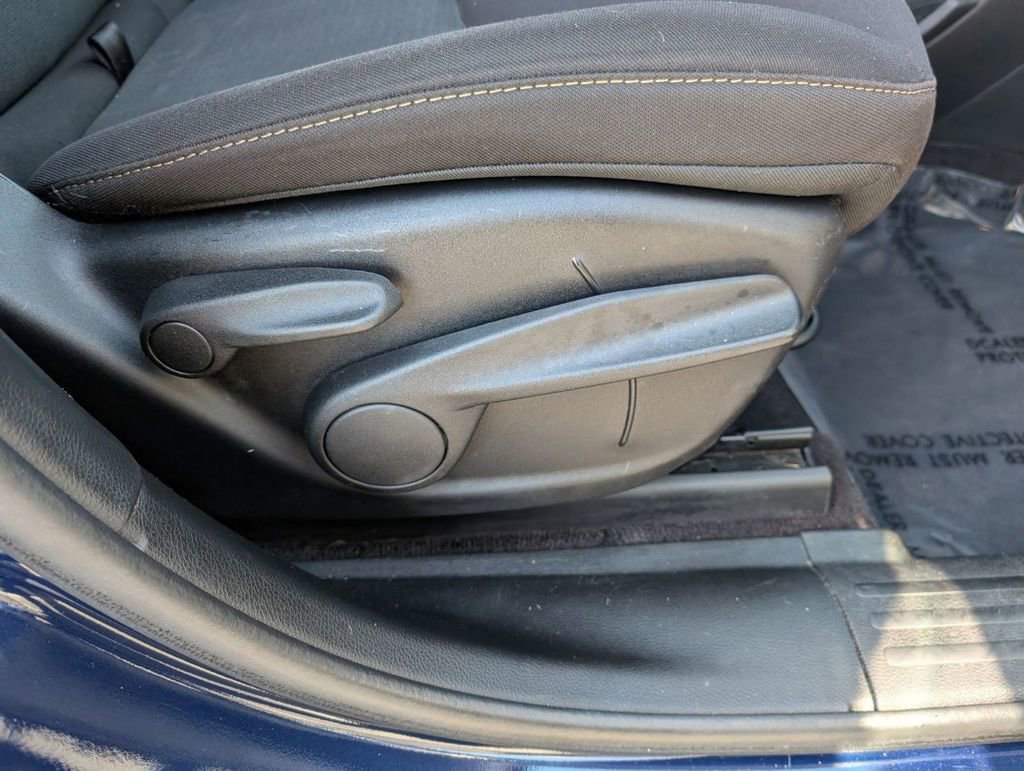 Used 2016 Jeep Cherokee Latitude w/ Cold Weather Group image 44