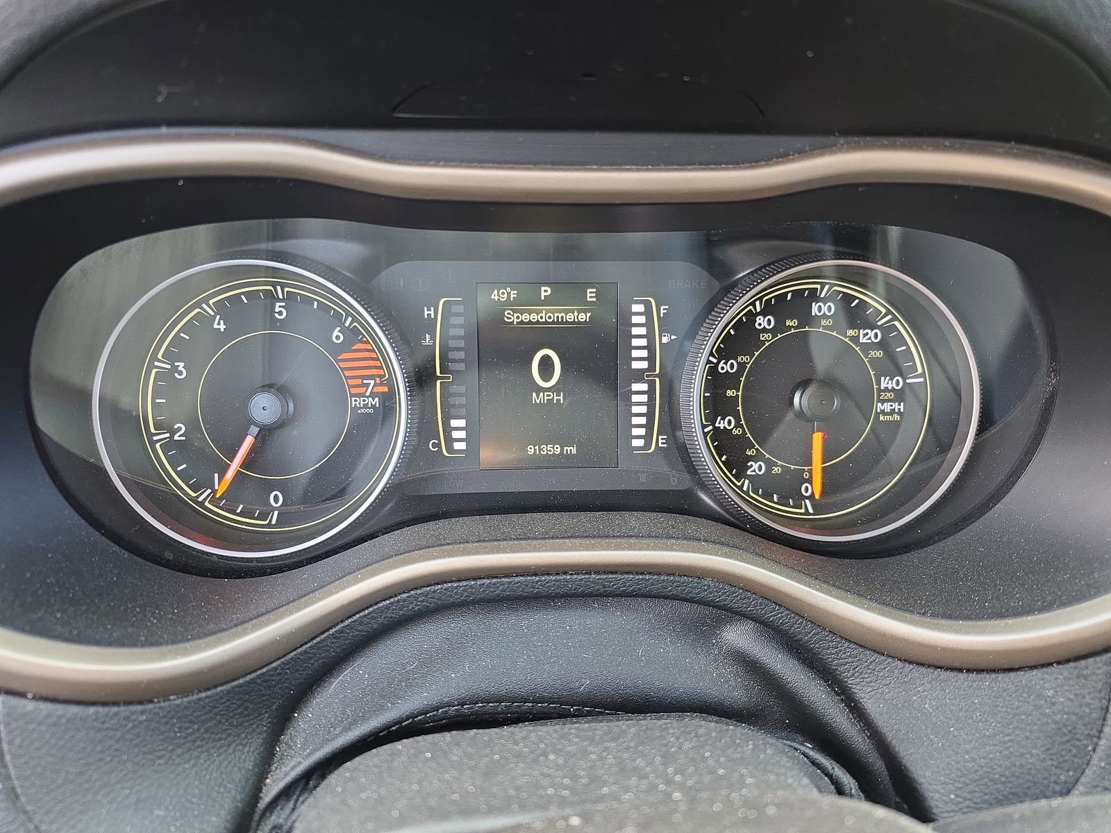 Used 2016 Jeep Cherokee Sport image 13