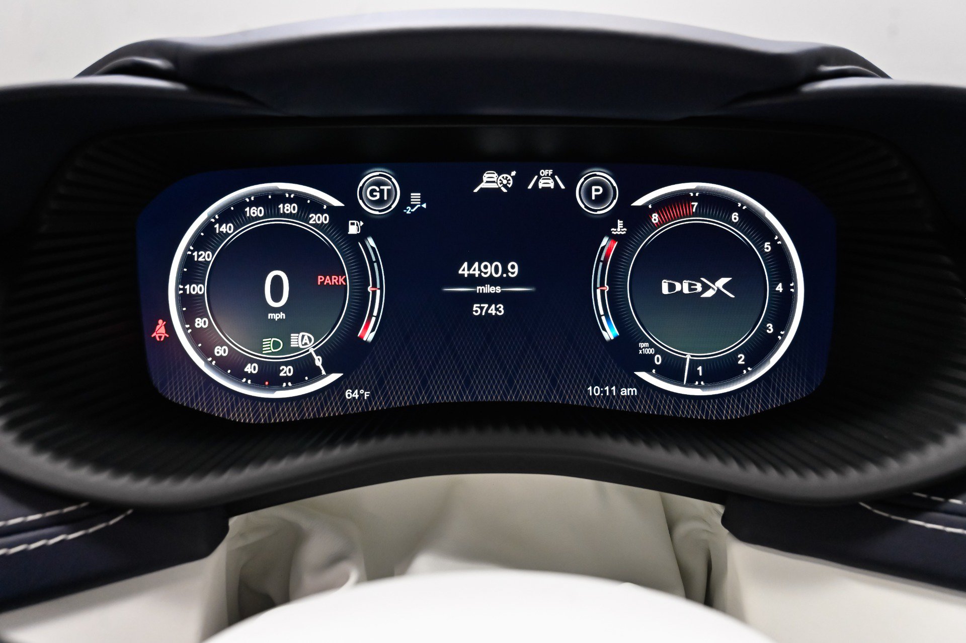 Used 2023 Aston Martin DBX 707 AWD/4WD image 9